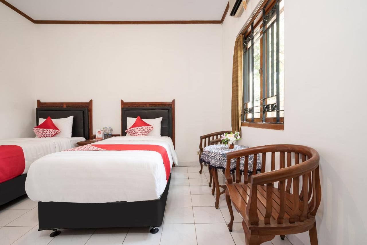 OYO 1778 Omah Duwet Near RSUD Sleman Hotel Beran Kidul Bagian luar foto